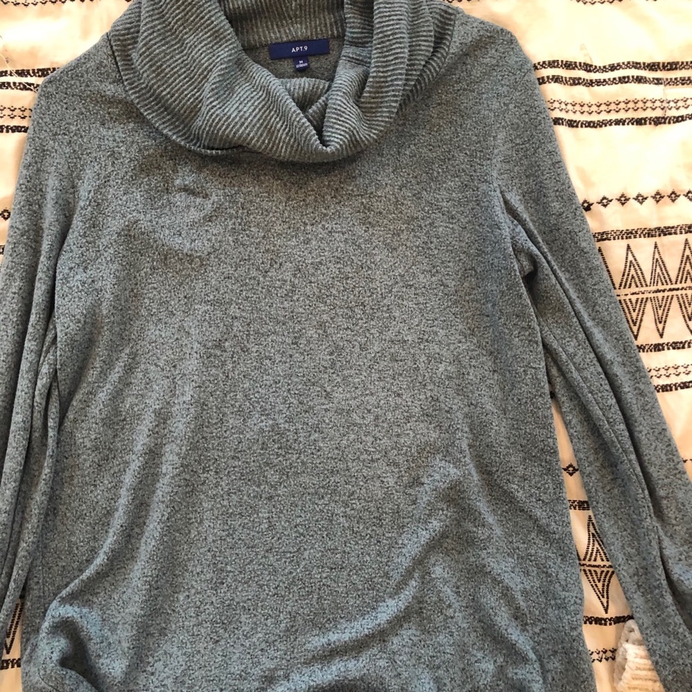 Apt 9 blue comfy sweater